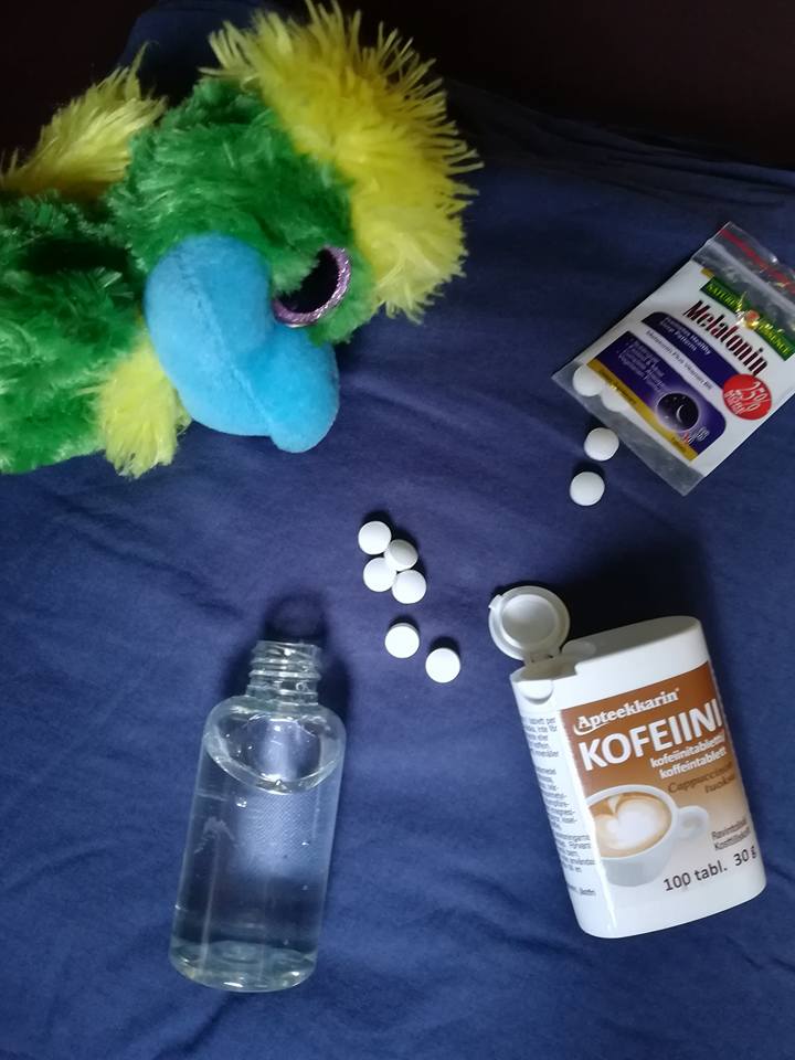 Uppers (caffeine pills), downers (jetlagpills) and vodka aren’t always a good combination… 😵 Uppers (caffeine pills), downers (jetlagpills) and vodka aren’t always a good combination… 😵