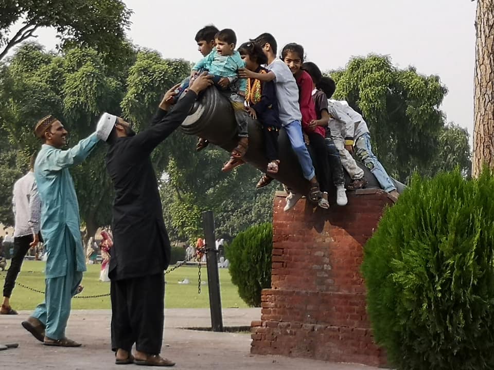 Happy kids at Lahore Fort! Happy kids at Lahore Fort!