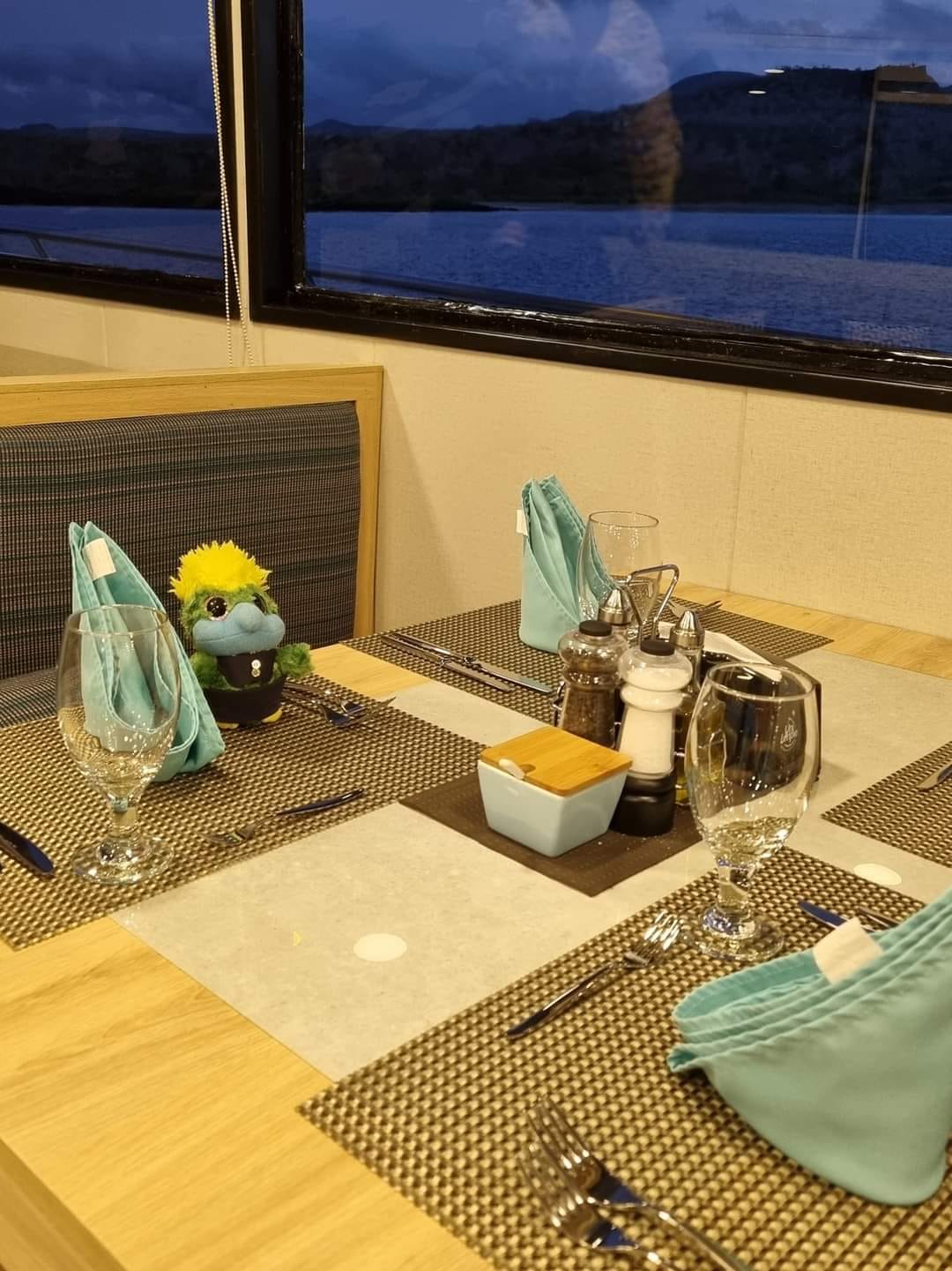 When being on a yatch and served 2 course meals at breakfast and 3 course meals at lunch AND dinner, one has to dress appropriately! (luckily pics was taken at the beginning of the 5 day trip around Galapagos and not in the end, so the tux still fitted! 😬🐧) When being on a yatch and served 2 course meals at breakfast and 3 course meals at lunch AND dinner, one has to dress appropriately! (luckily pics was taken at the beginning of the 5 day trip around Galapagos and not in the end, so the tux still fitted! 😬🐧)