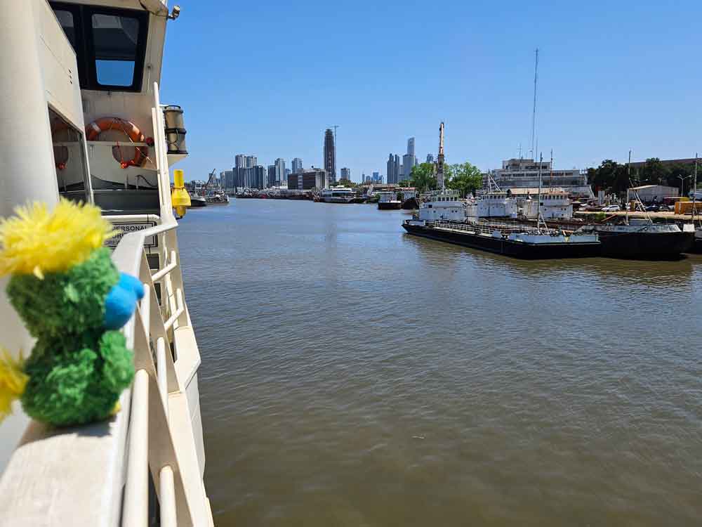 Eddie is preparing for his Antarctica cruise and arrive Buenos Aires by boat.... look at the calm water!! Will not be like that next time he's at sea! Eddie is preparing for his Antarctica cruise and arrive Buenos Aires by boat.... look at the calm water!! Will not be like that next time he's at sea!