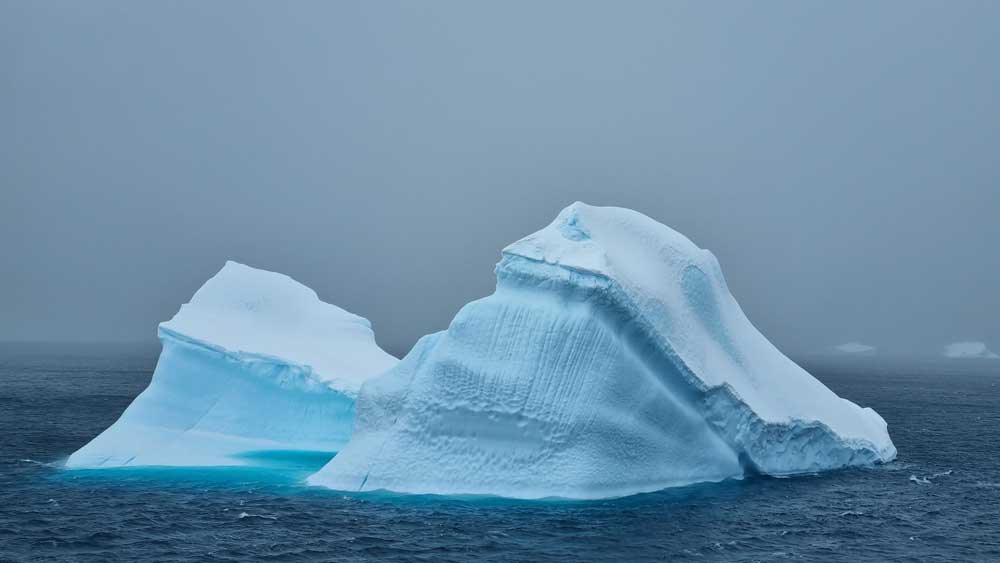 Impressive icebergs! Impressive icebergs!