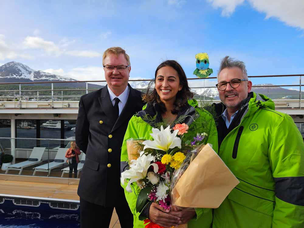 Eddie could not resist photobombing the Norwegian Captain, the goodmother (she has done 2 solo expeditions to the South Pole the last years, very impressive!!) and the CEO of the cruise company after the World Voyager was christened. Eddie could not resist photobombing the Norwegian Captain, the goodmother (she has done 2 solo expeditions to the South Pole the last years, very impressive!!) and the CEO of the cruise company after the World Voyager was christened.