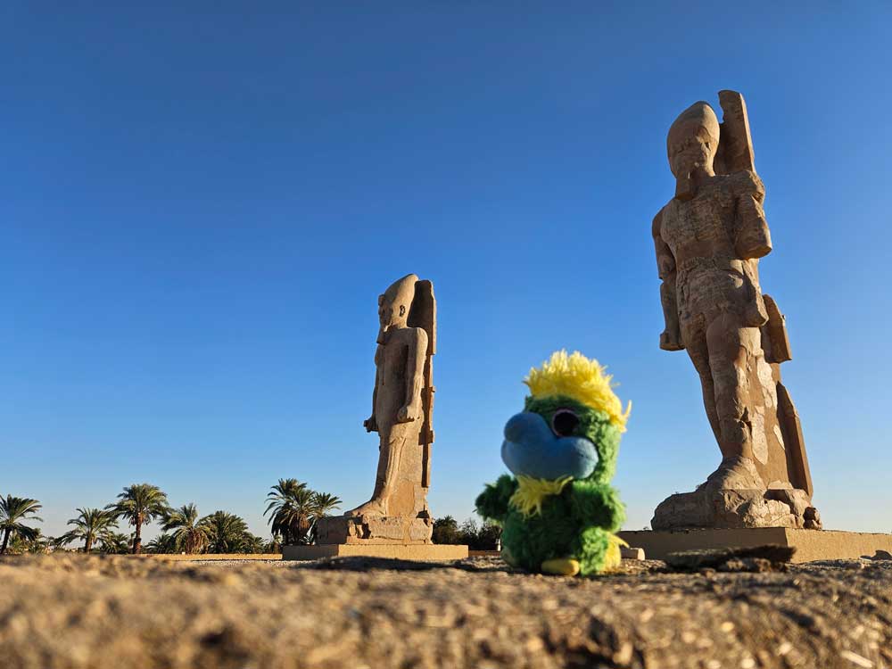Eddie thought it would have been much nicer with two statues of him instead of two pharaohs.
